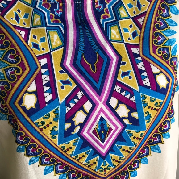 ALL $5 ITEMS ON SALE 3 for $12 Printed silk dress - Picture 4 of 5